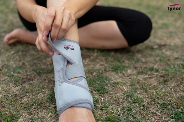 Tynor J-12 Ankle Support (Neo)