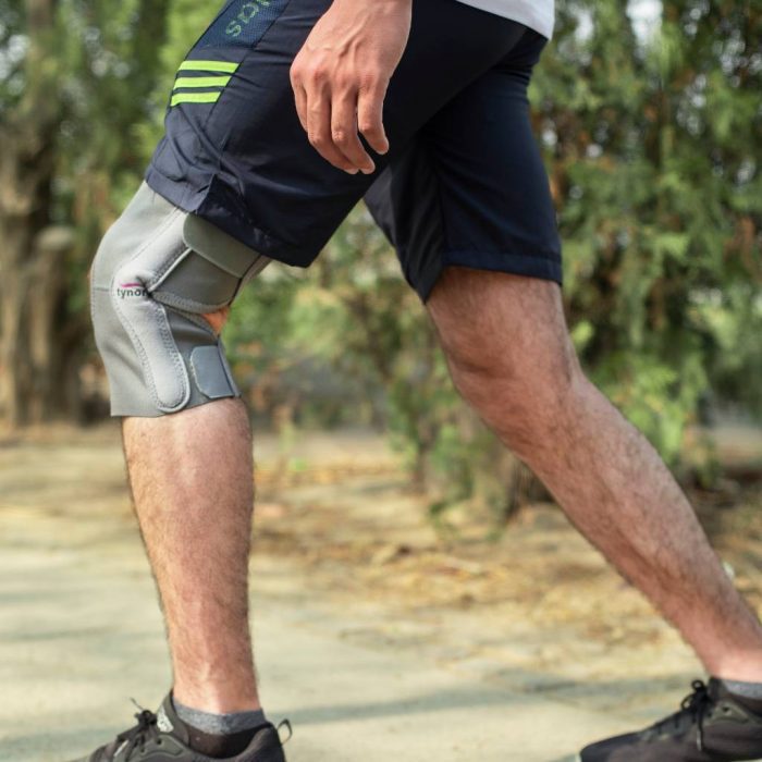 TYNOR D-08  ELASTIC KNEE SUPPORT