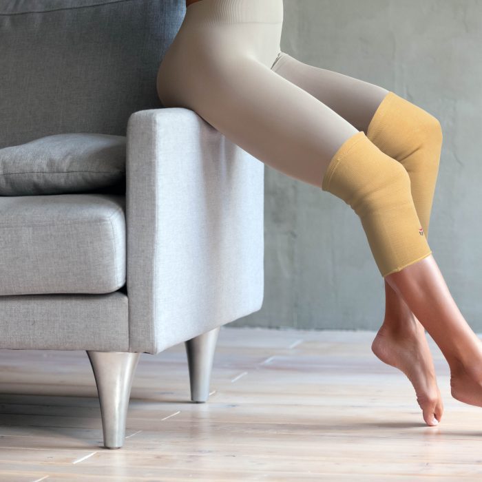 TYNOR D-04 KNEE CAPS, BEIGE, 1 PAIR