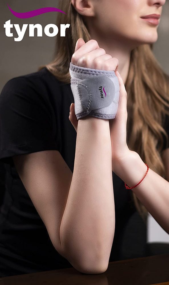 TYNOR J-03  WRIST BRACE WITH THUMB (NEOPRENE)